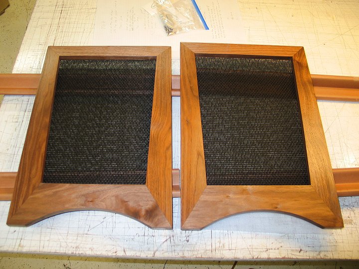 walnutgrillframe2